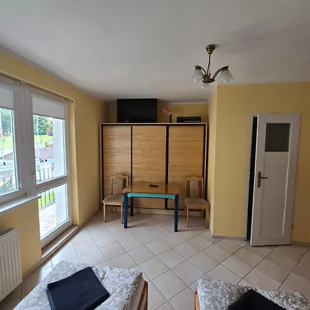 Wind Caroline Гостевой дом Ястшембя-Гура