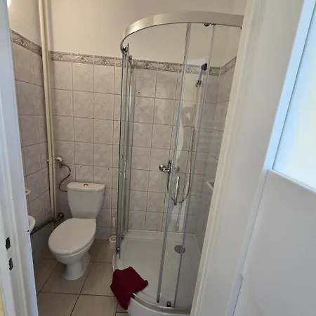 Wind Caroline Gæstehus 3*